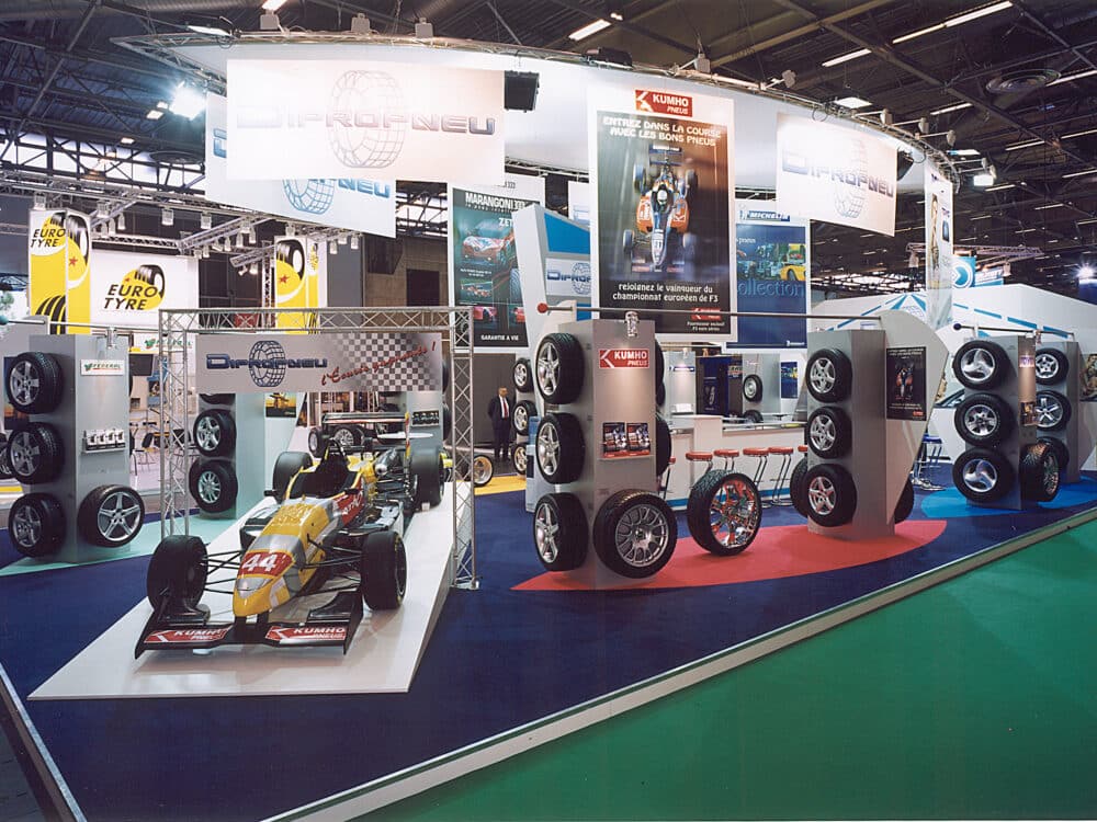 2001